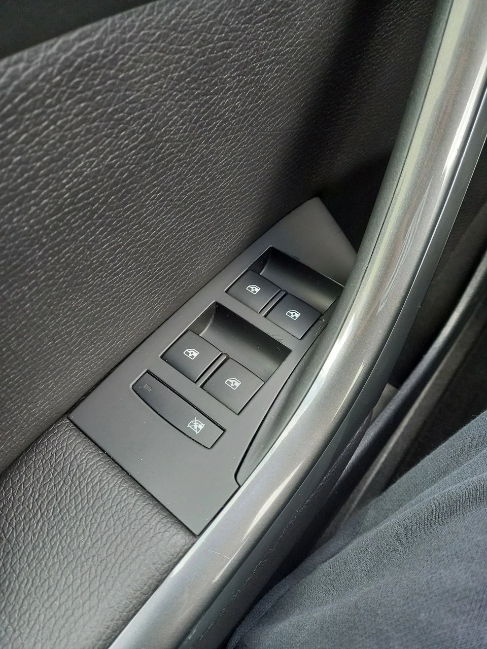 Opel Astra - Zdjęcie 33