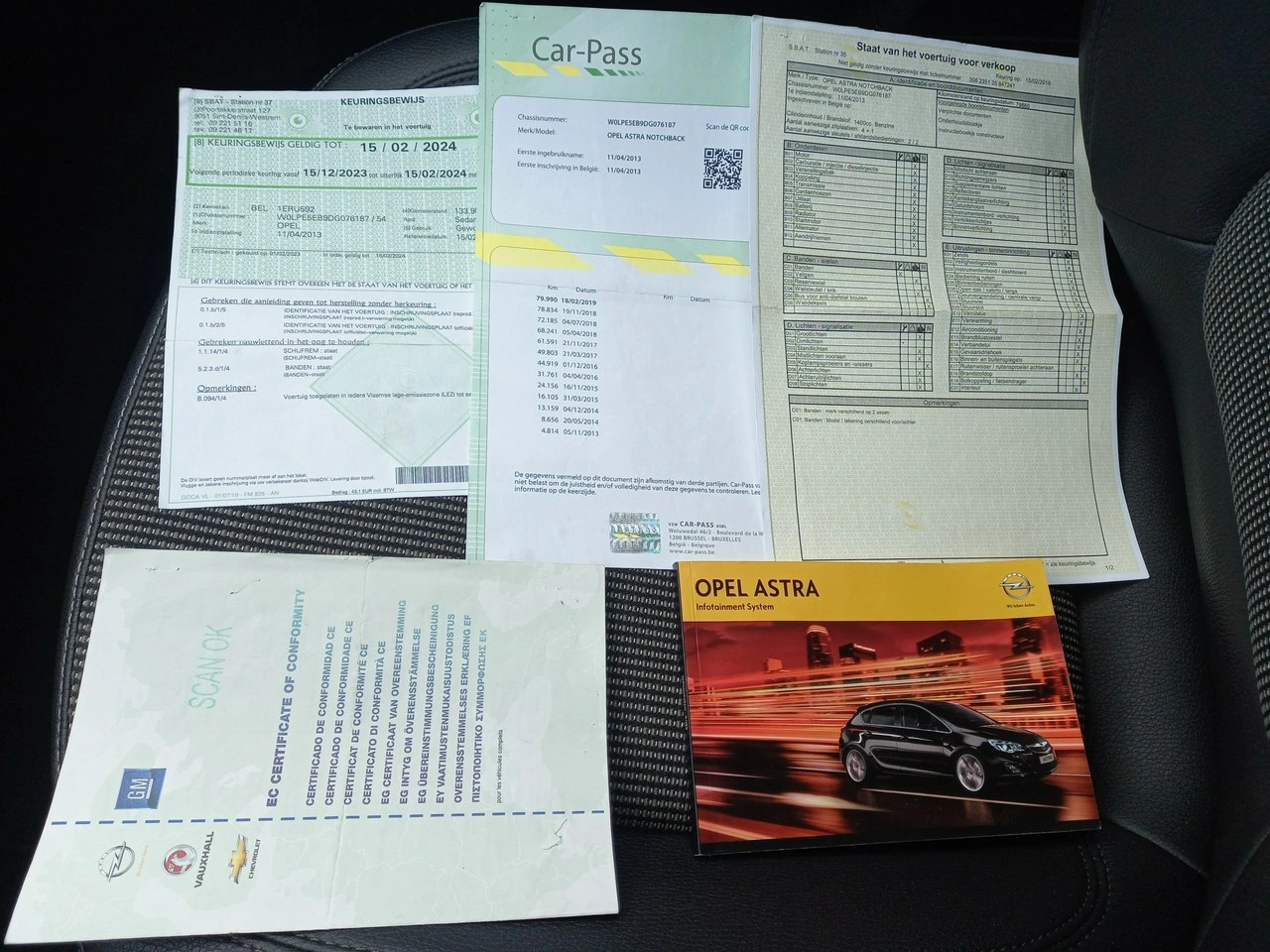 Opel Astra - Zdjęcie 37