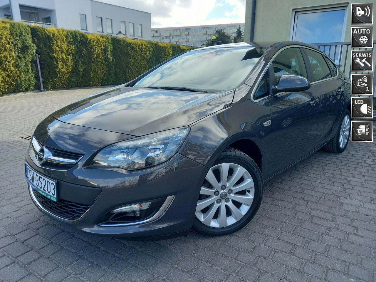 Opel Astra - Główne zdjęcie