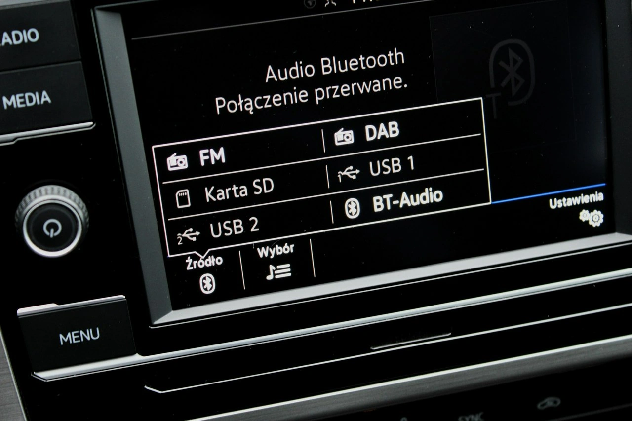 Volkswagen Passat - Zdjęcie 18