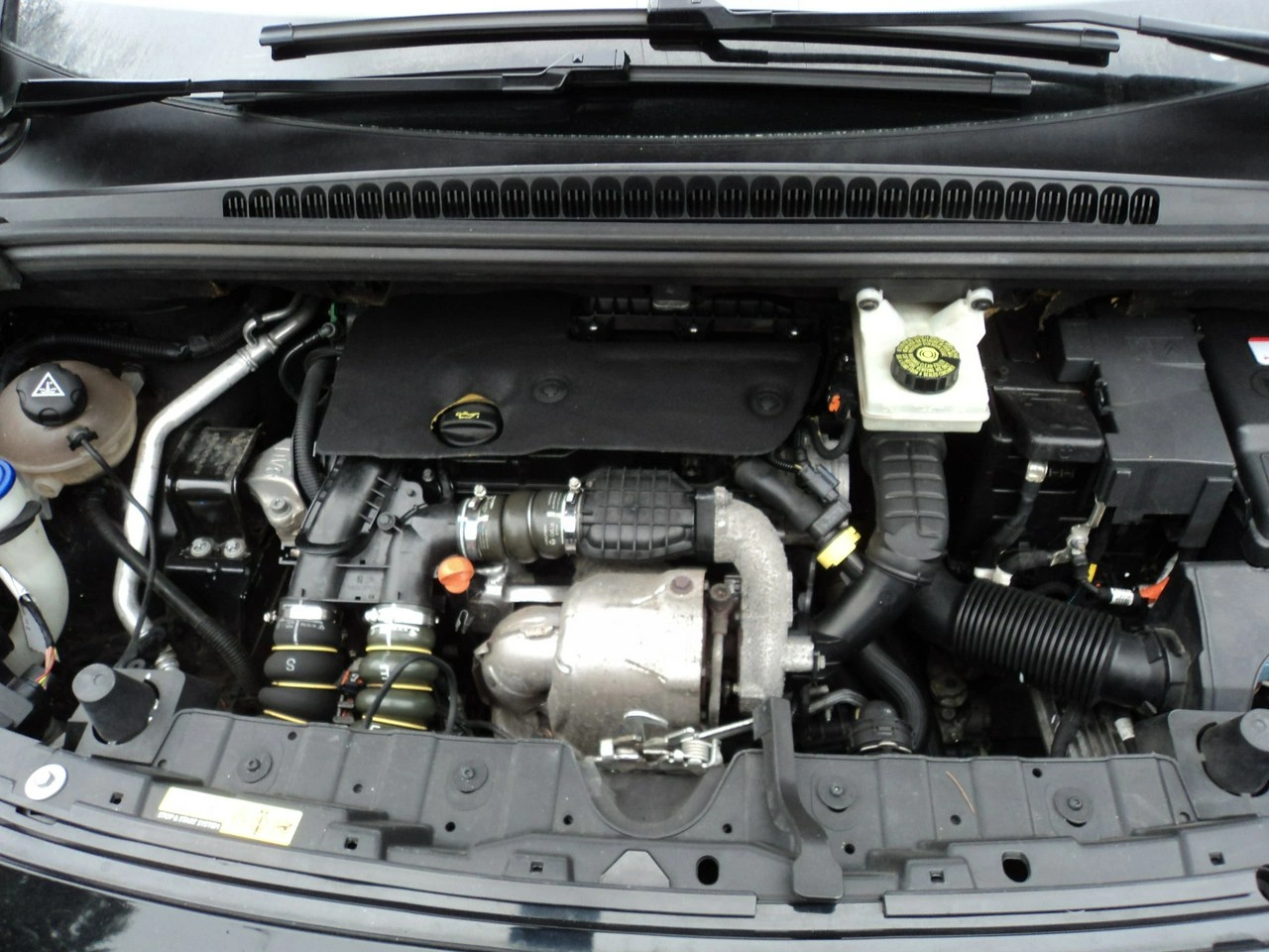 Peugeot 3008 - Zdjęcie 16