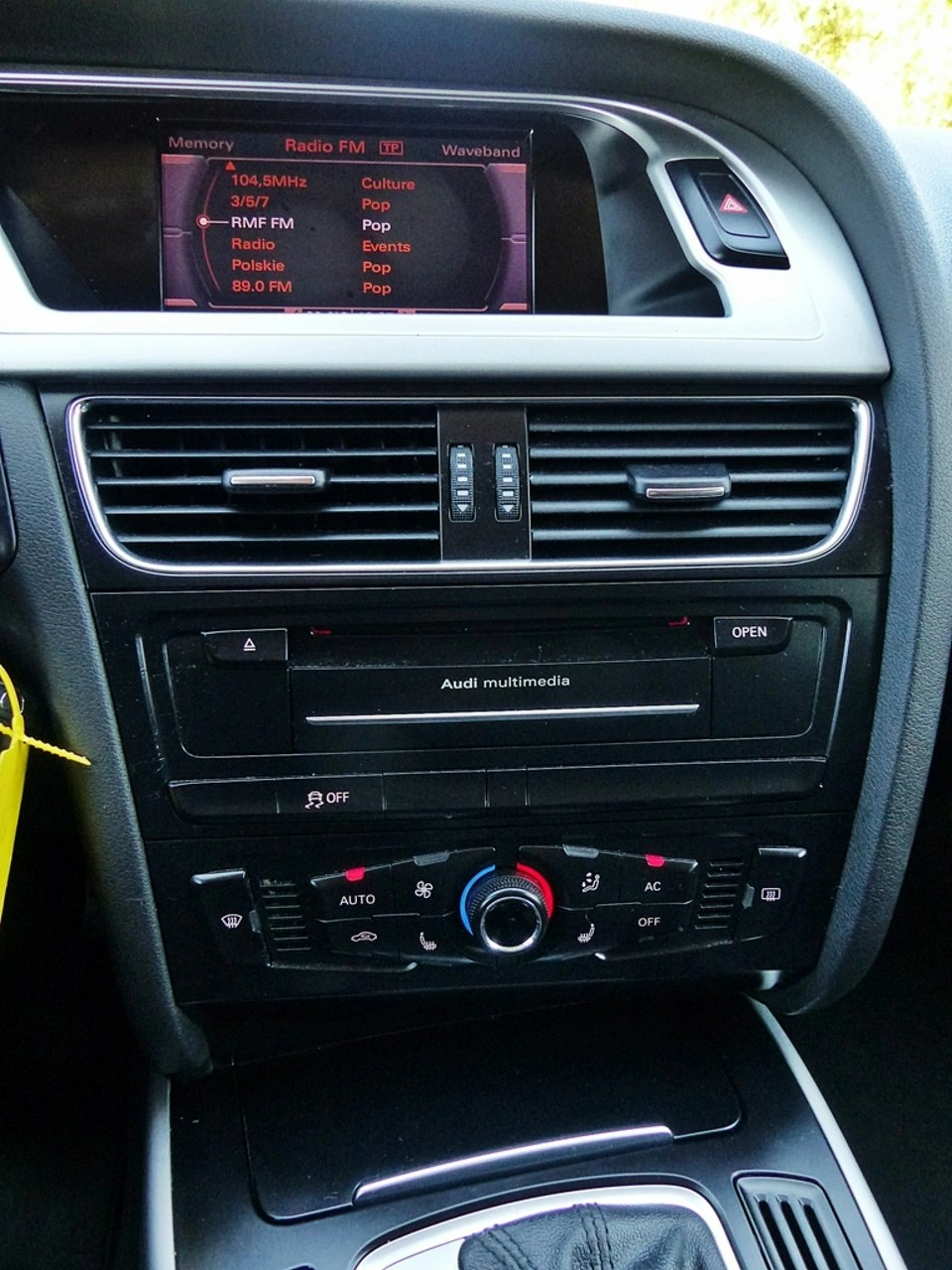 Audi A4 - Zdjęcie 30