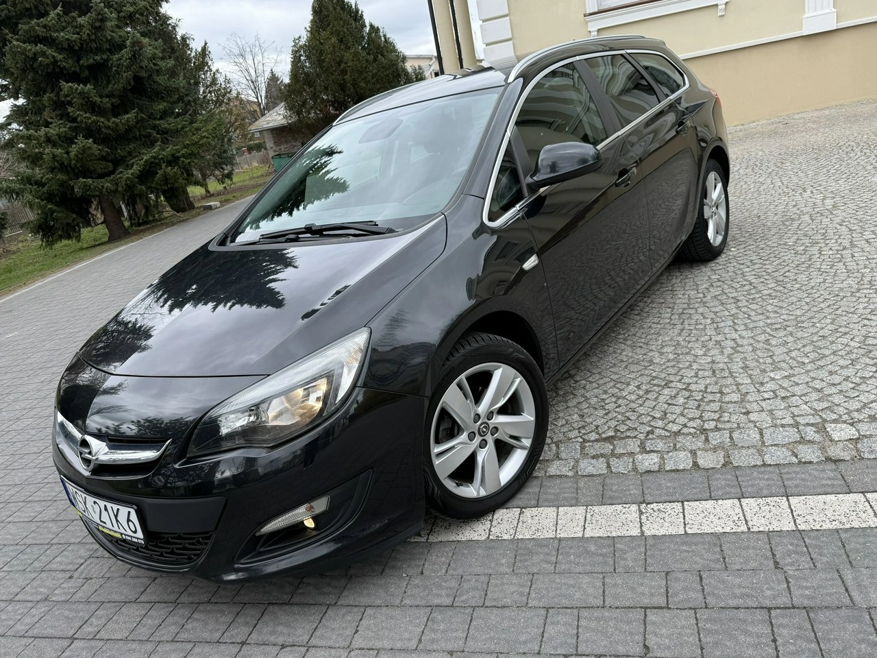Opel Astra - Zdjęcie 9