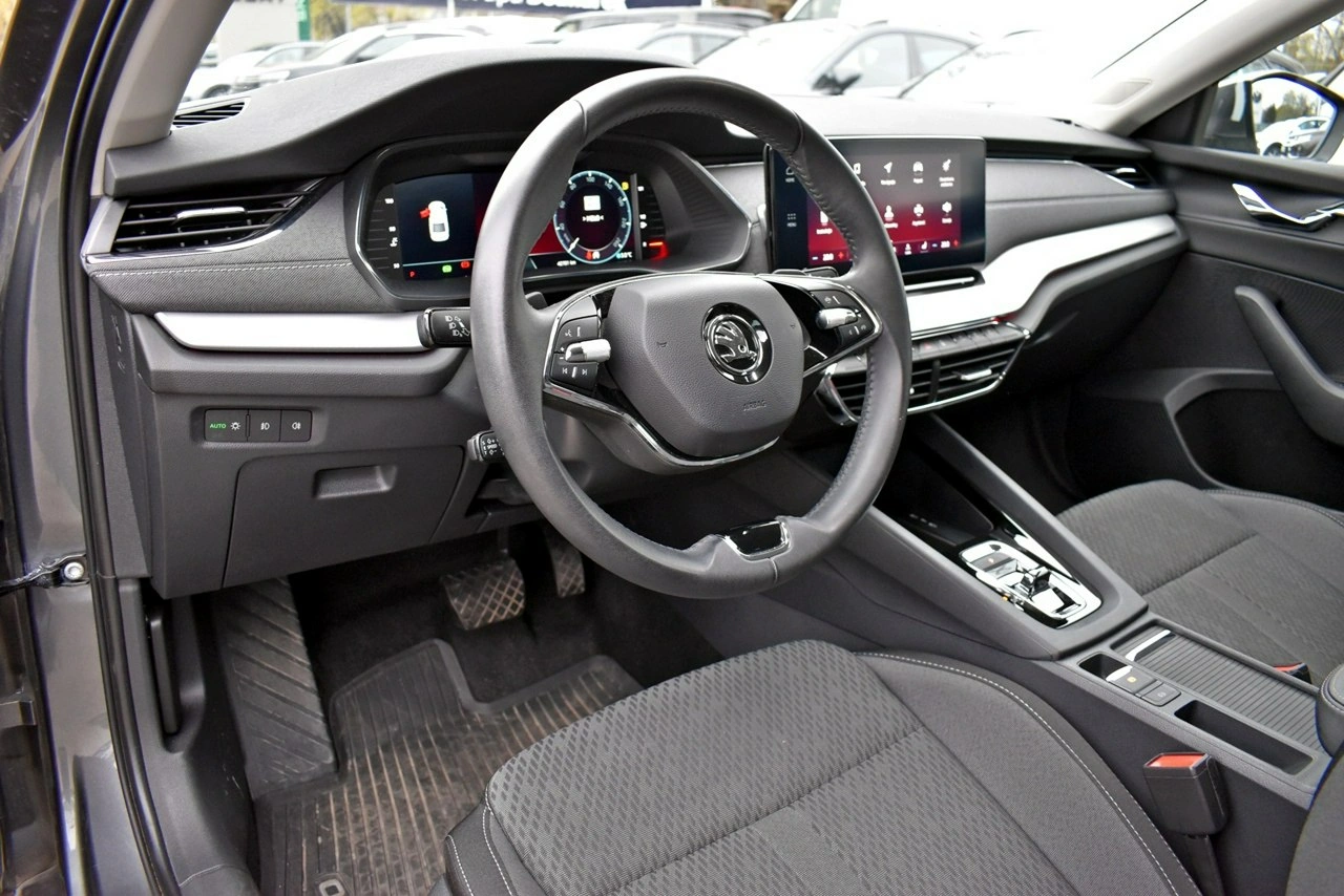 Skoda Octavia - Zdjęcie 9