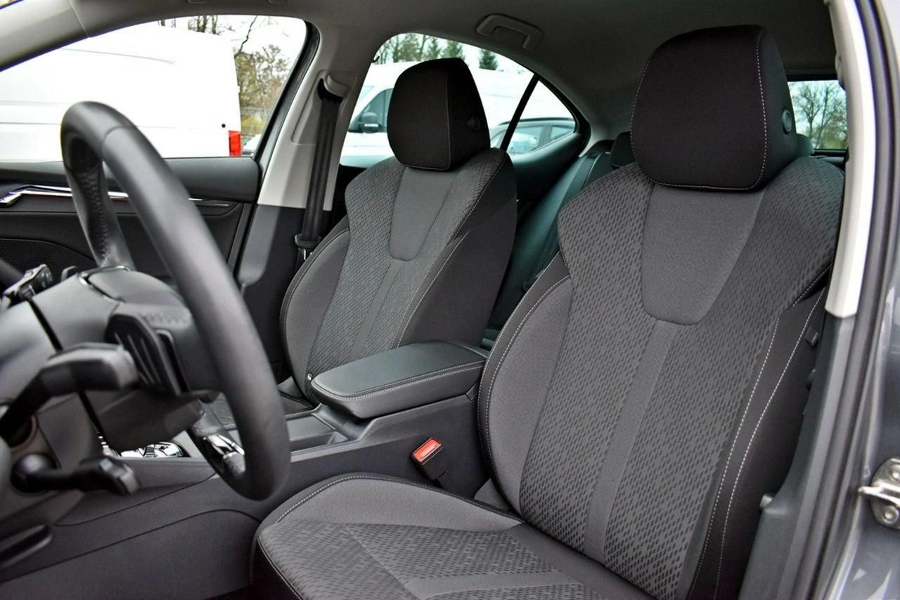 Skoda Octavia - Zdjęcie 10