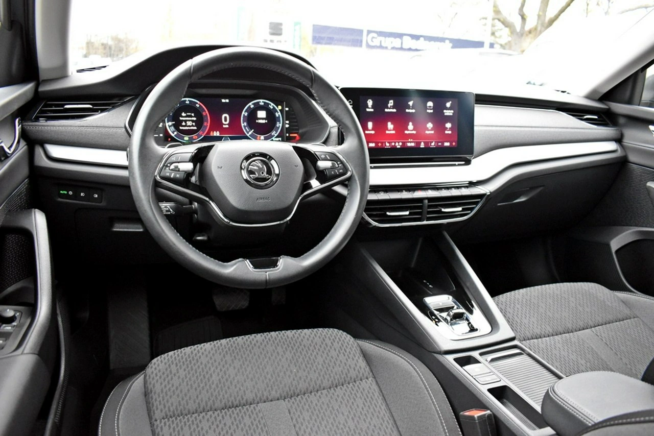 Skoda Octavia - Zdjęcie 12