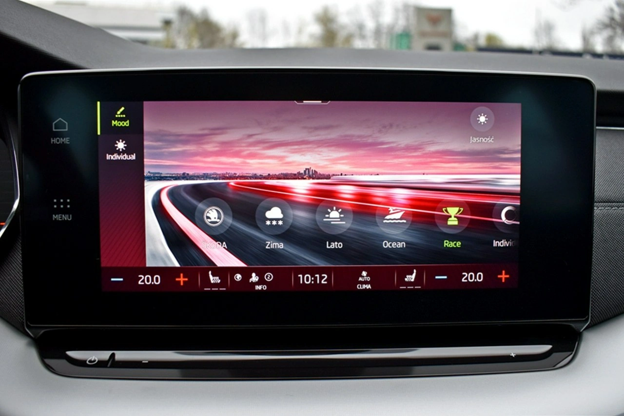 Skoda Octavia - Zdjęcie 22