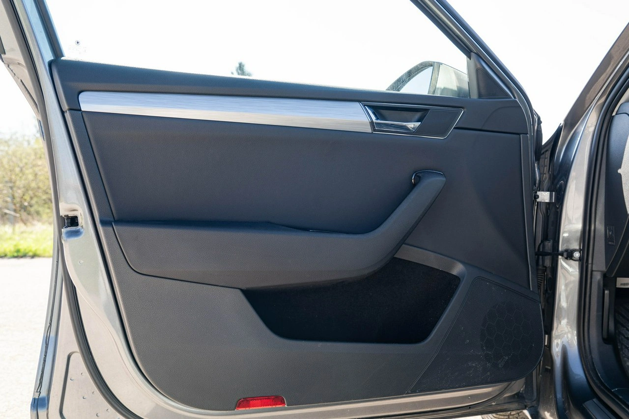 Skoda Superb - Zdjęcie 26