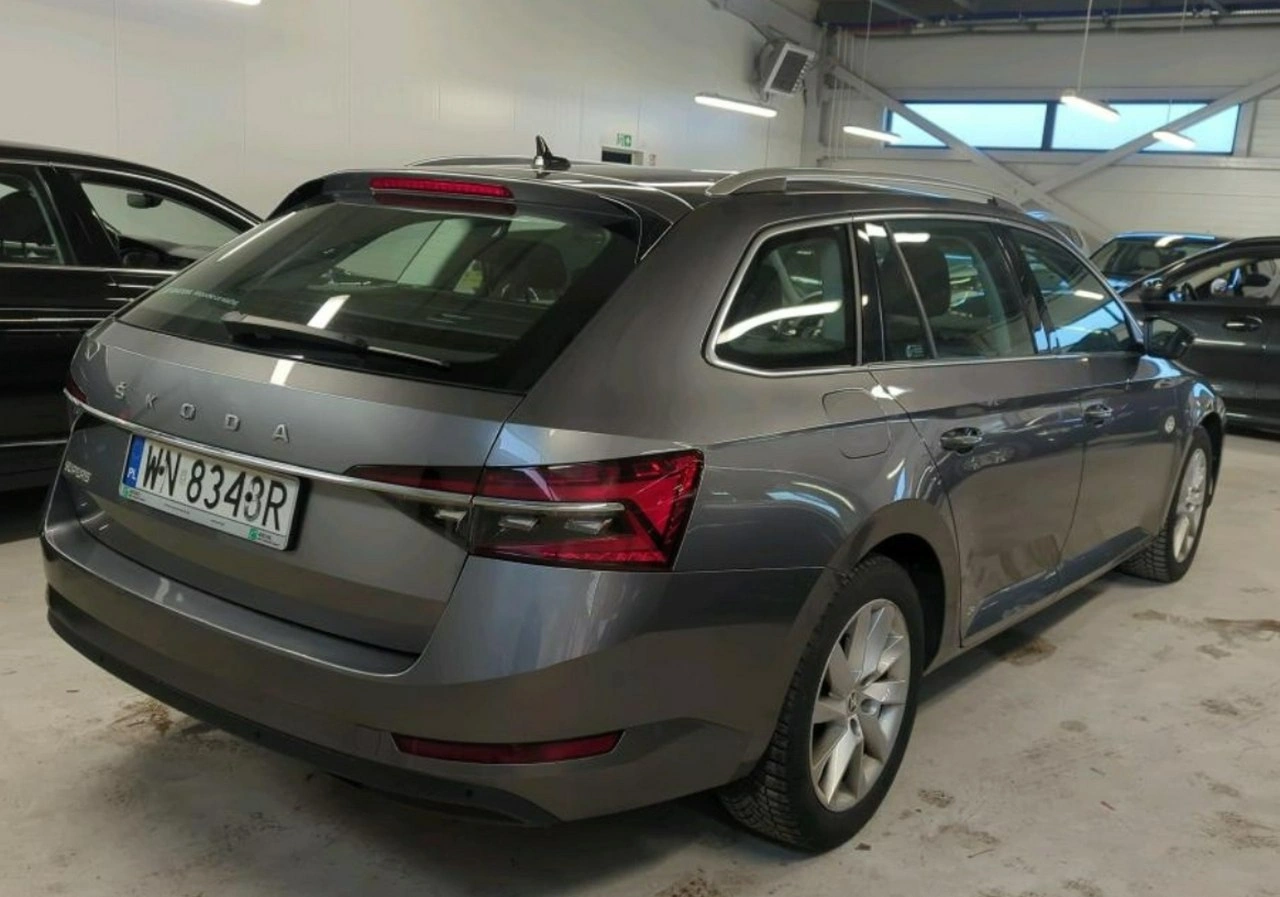 Skoda Superb - Zdjęcie 2