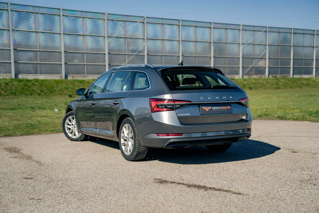 Skoda Superb - Zdjęcie 3