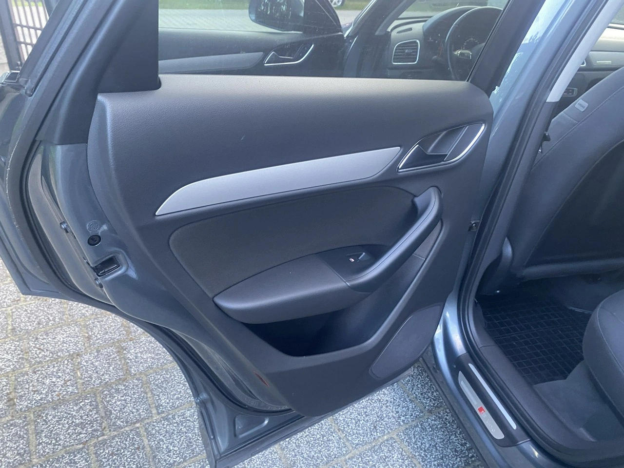 Audi Q3 - Zdjęcie 14