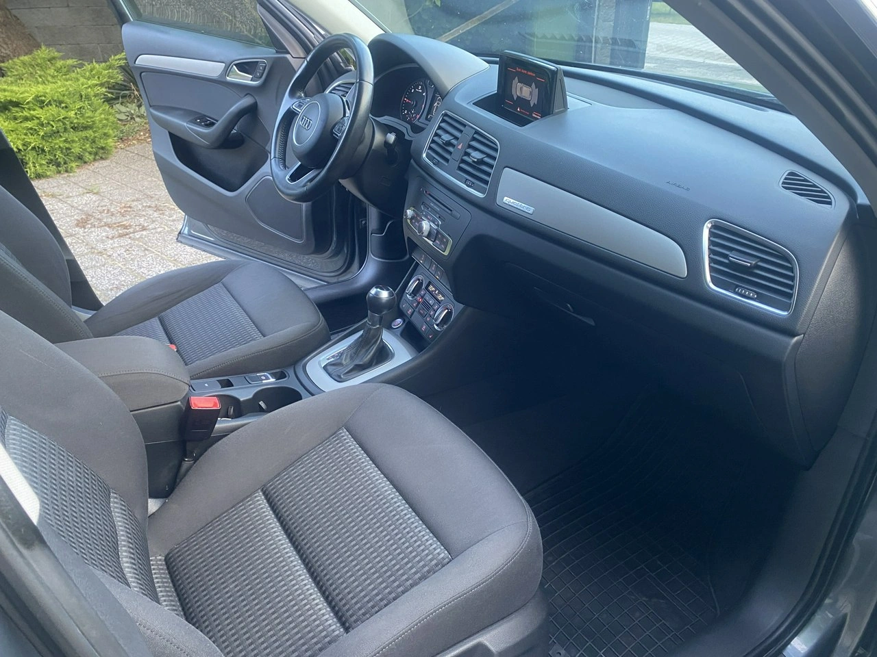 Audi Q3 - Zdjęcie 23