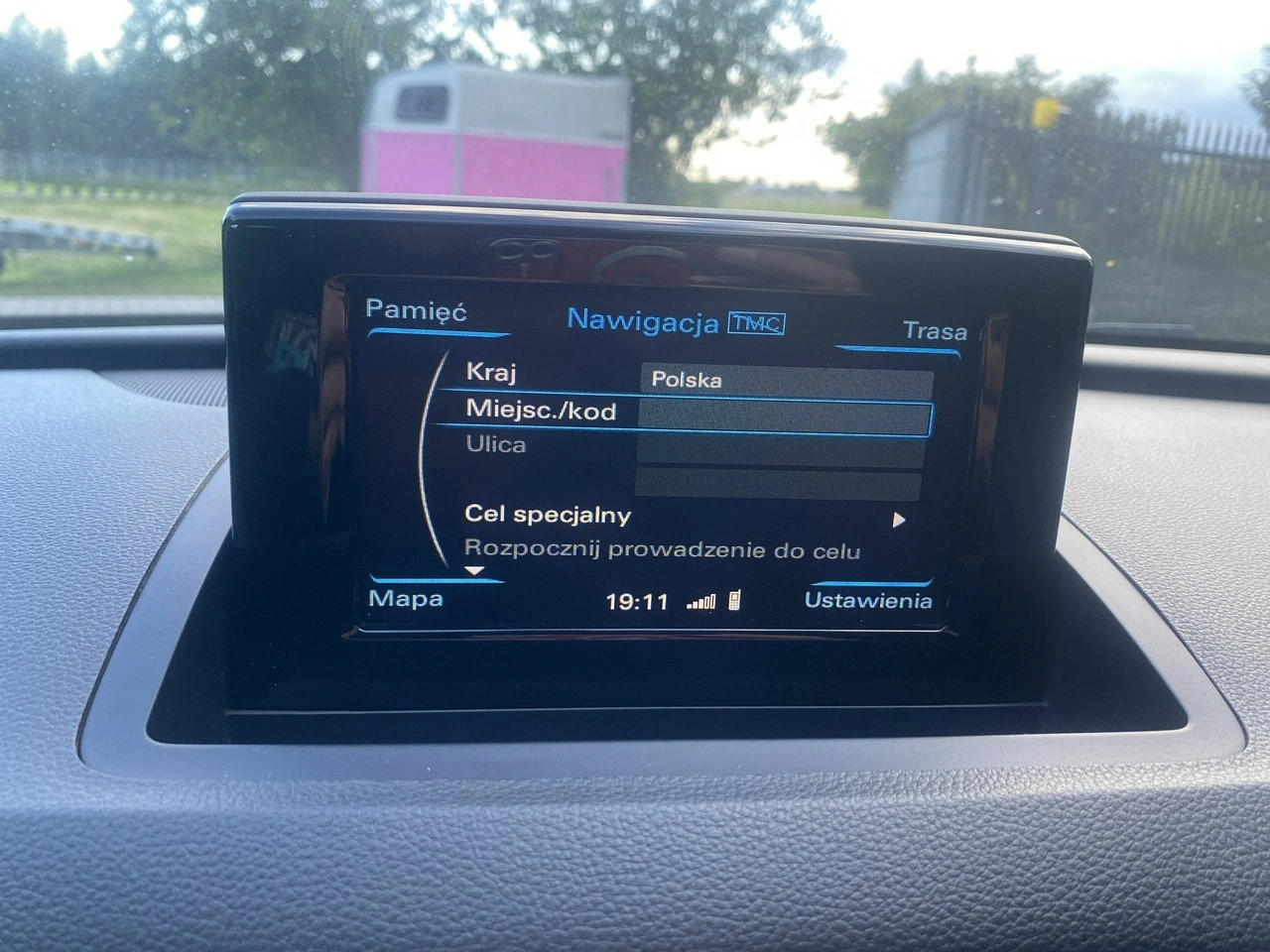 Audi Q3 - Zdjęcie 2