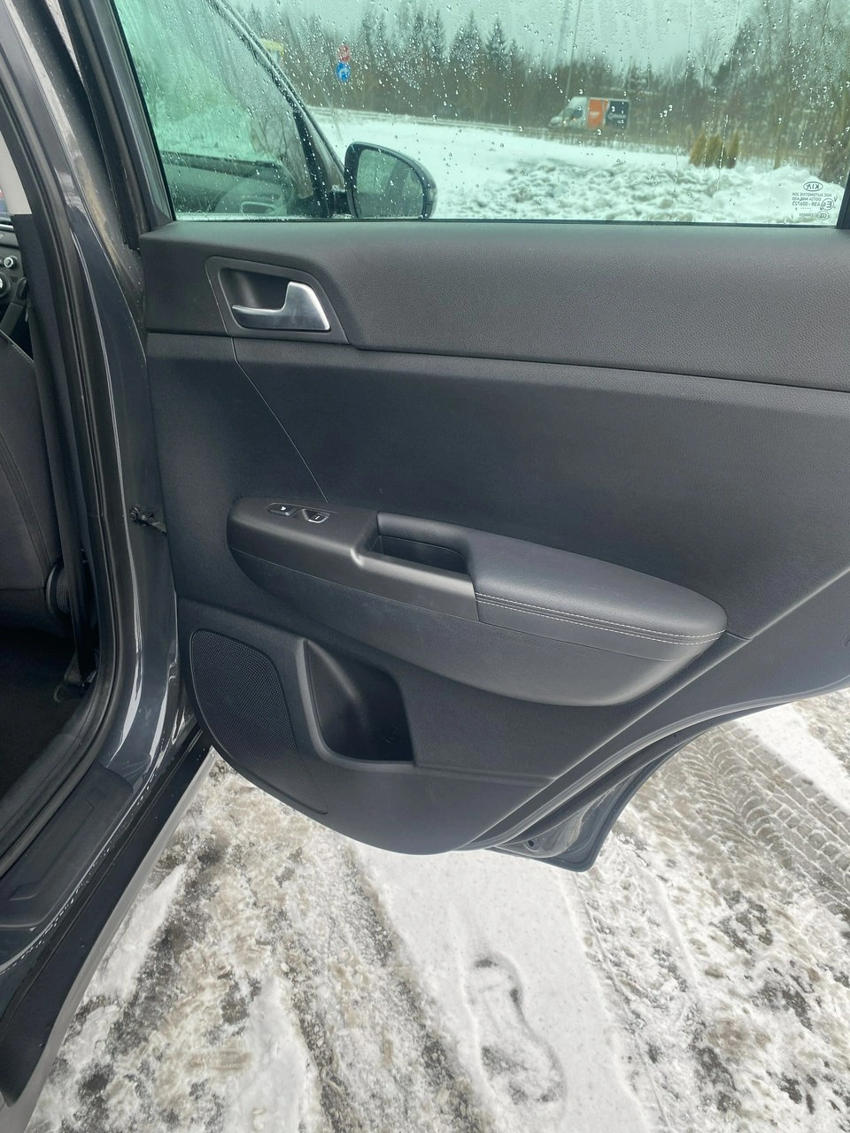 Kia Sportage - Zdjęcie 17