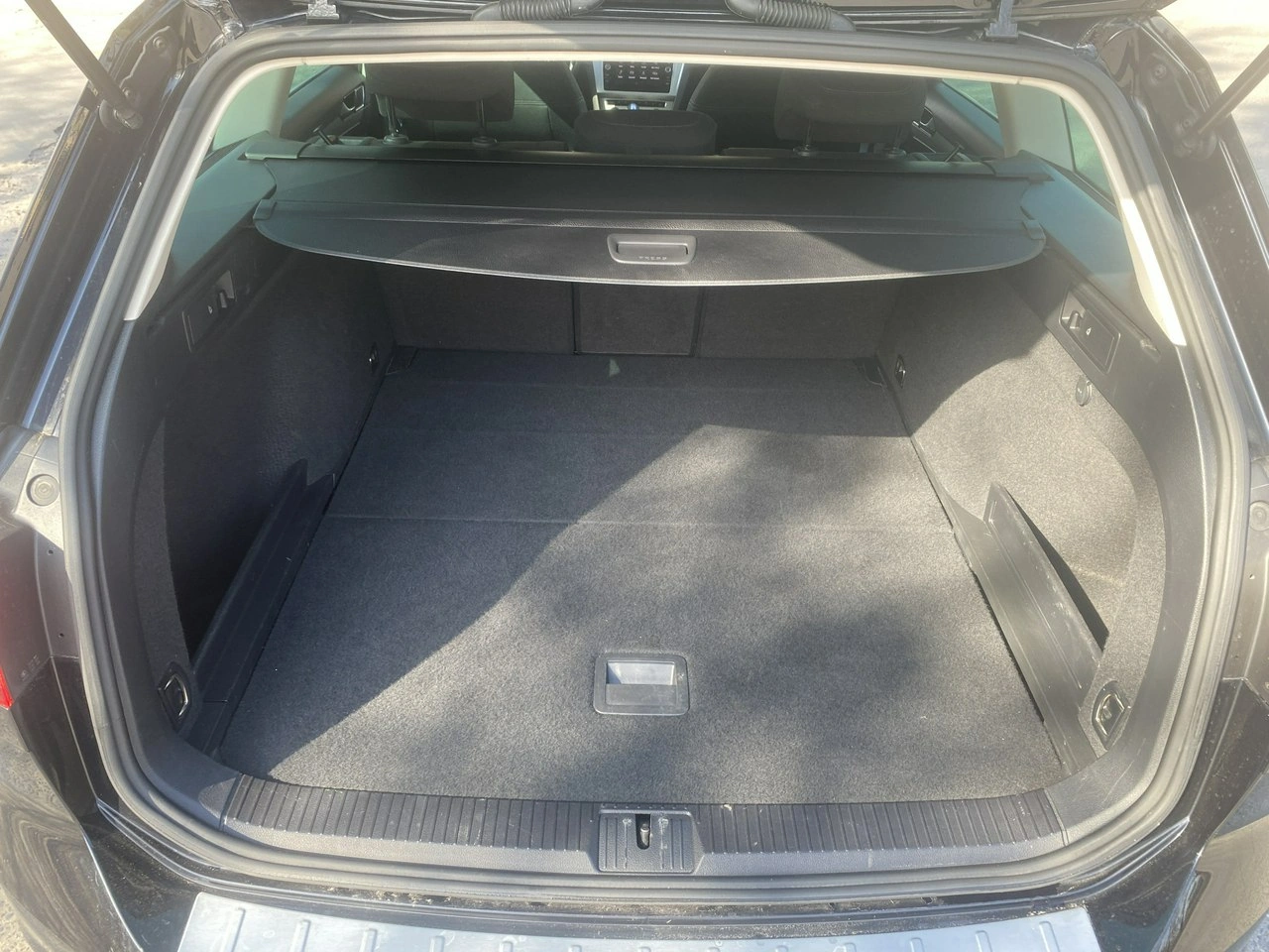 Volkswagen Passat - Zdjęcie 20