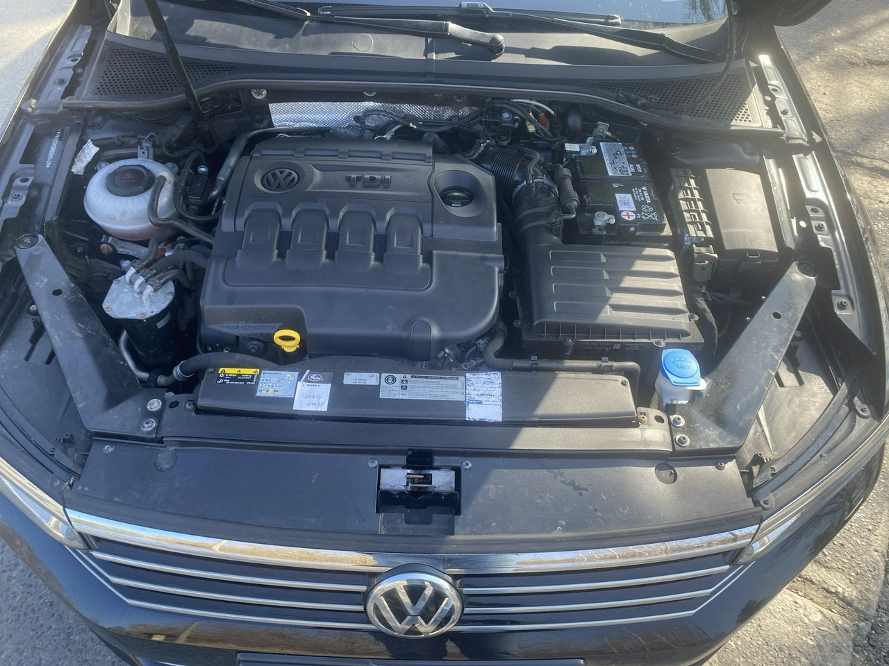 Volkswagen Passat - Zdjęcie 22