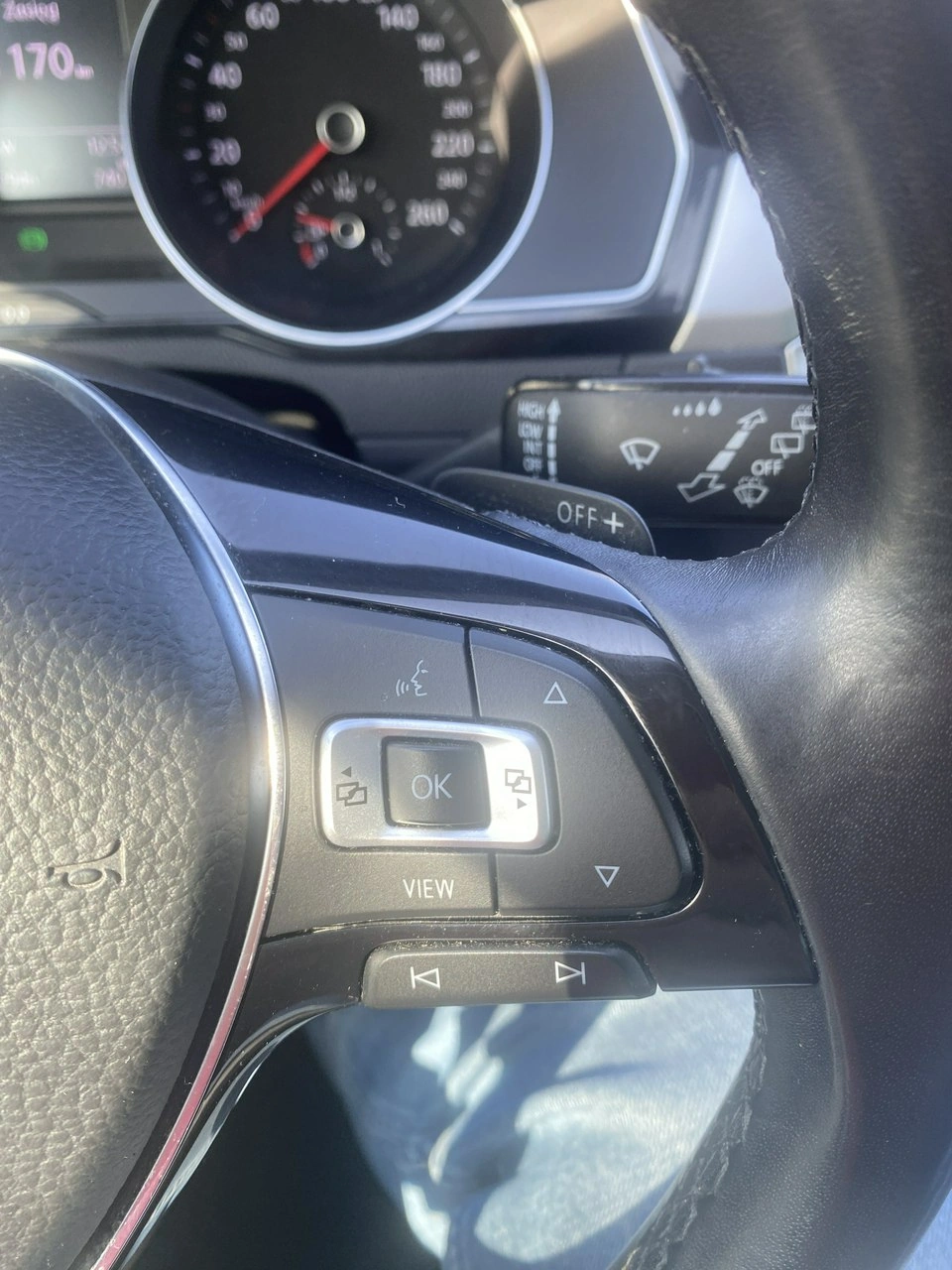 Volkswagen Passat - Zdjęcie 9