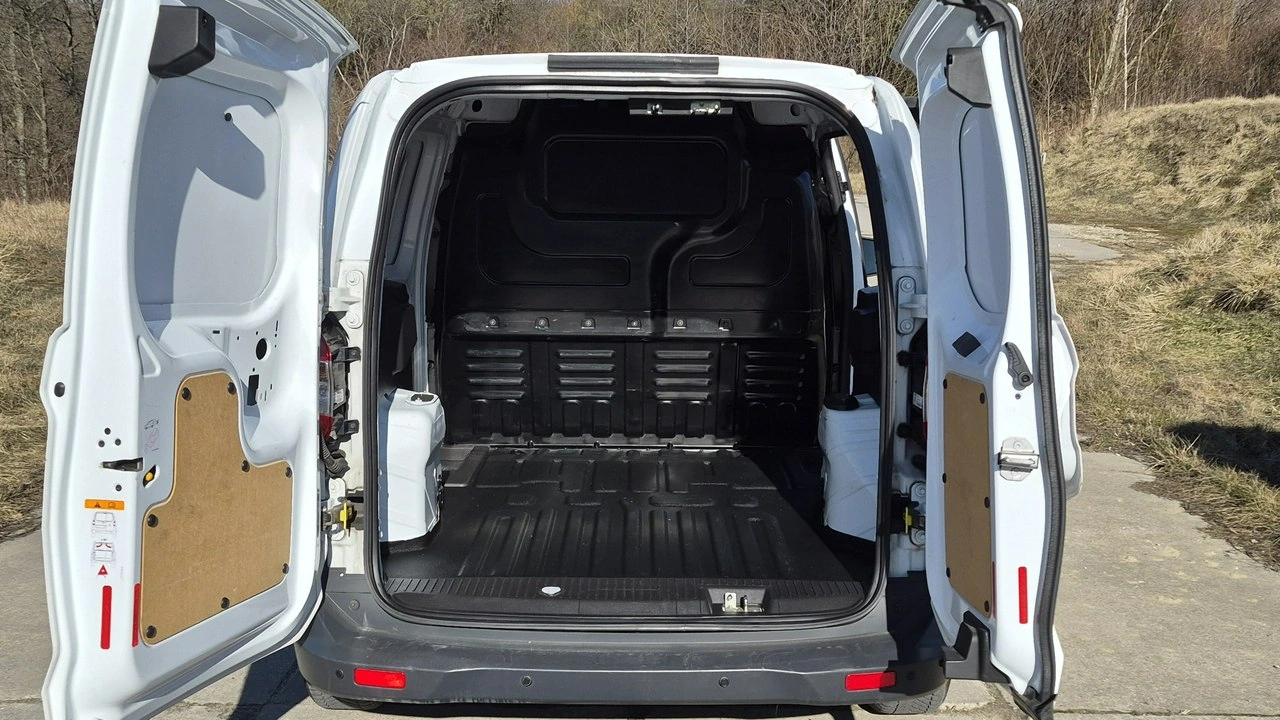 Ford Transit Courier - Zdjęcie 6