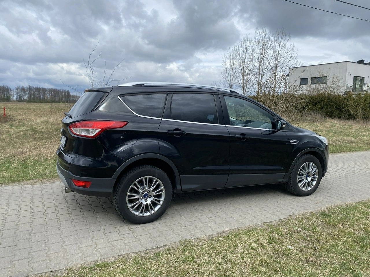 Ford Kuga - Zdjęcie 6