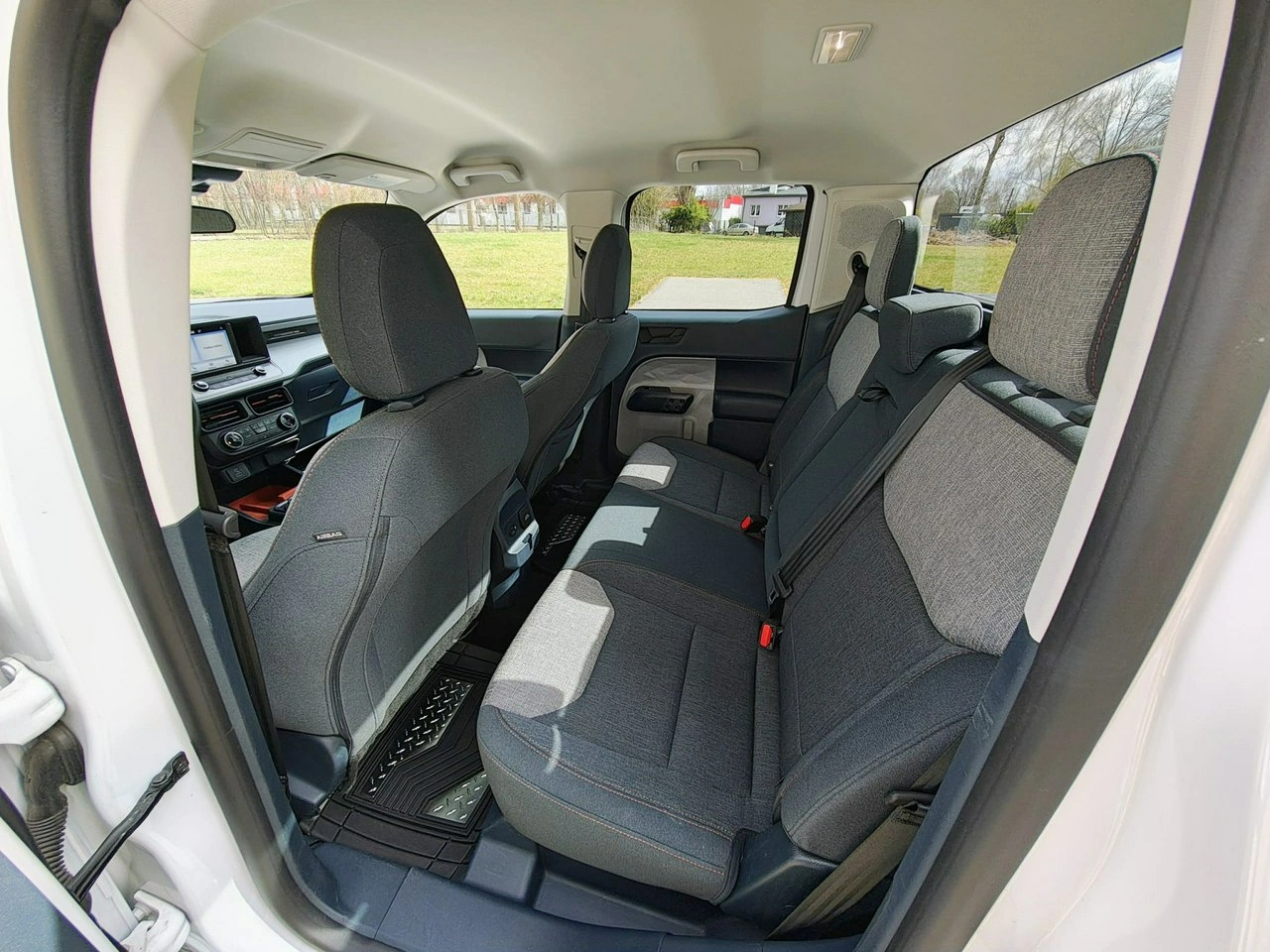 Ford Maverick - Zdjęcie 20