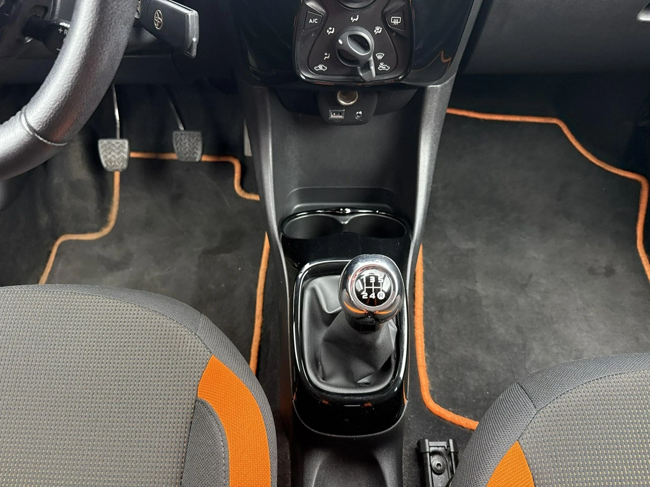 Toyota Aygo - Zdjęcie 23