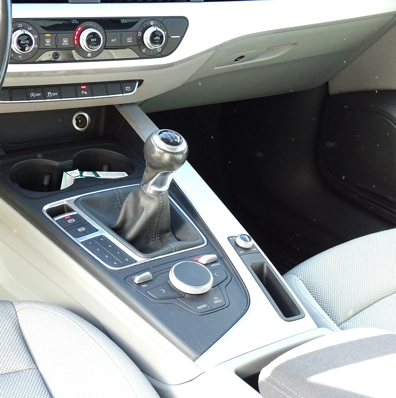 Audi A4 - Zdjęcie 10