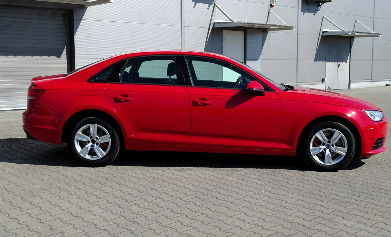 Audi A4 - Zdjęcie 3