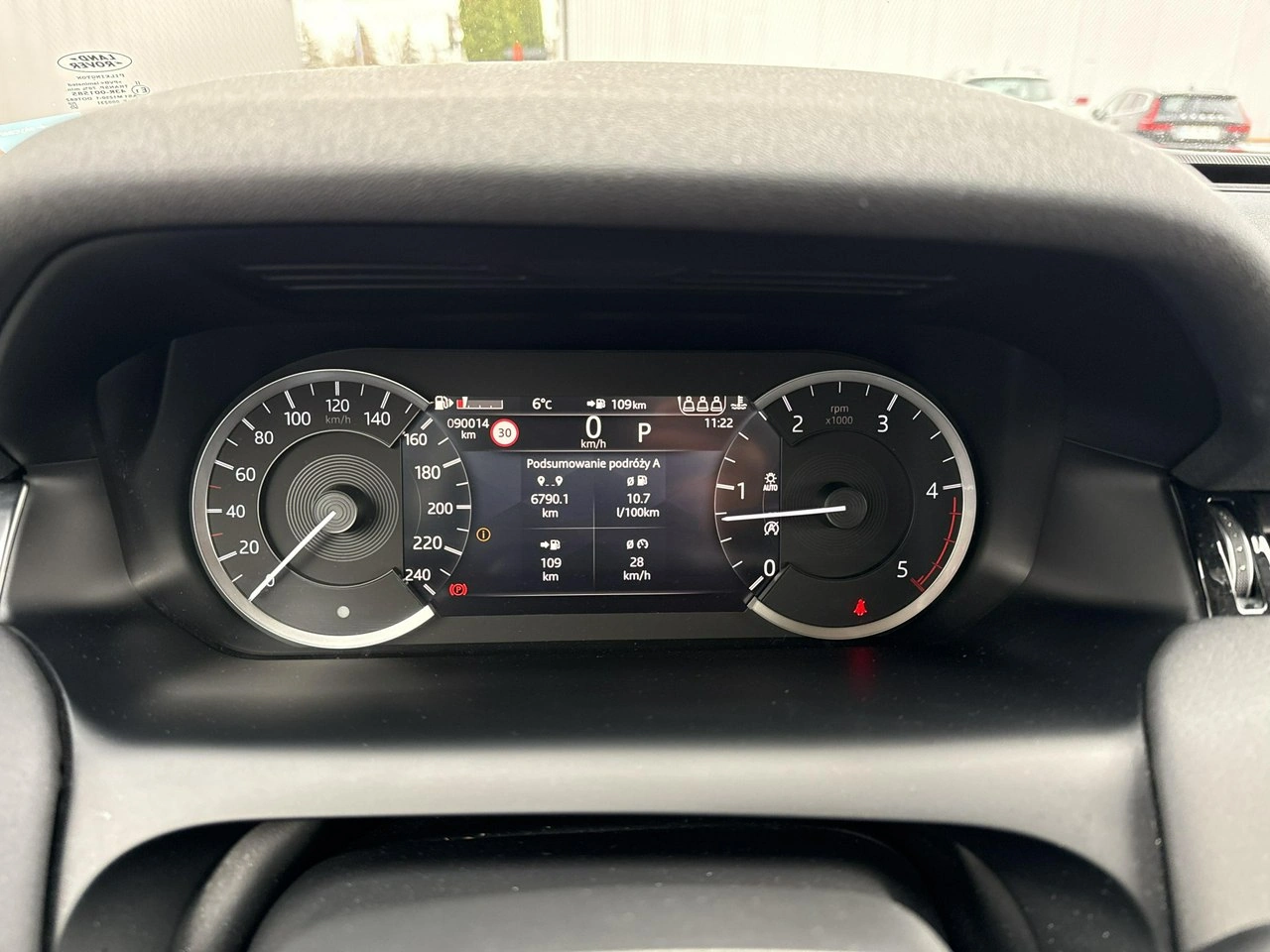 Land Rover Discovery Sport - Zdjęcie 26