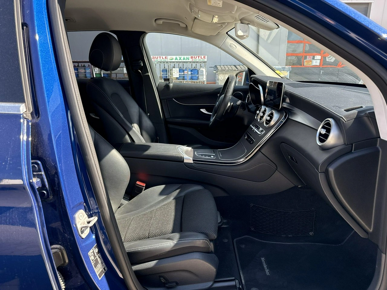 Mercedes GLC 200 - Zdjęcie 19