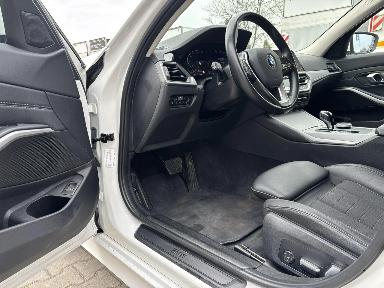 BMW 320 - Zdjęcie 9