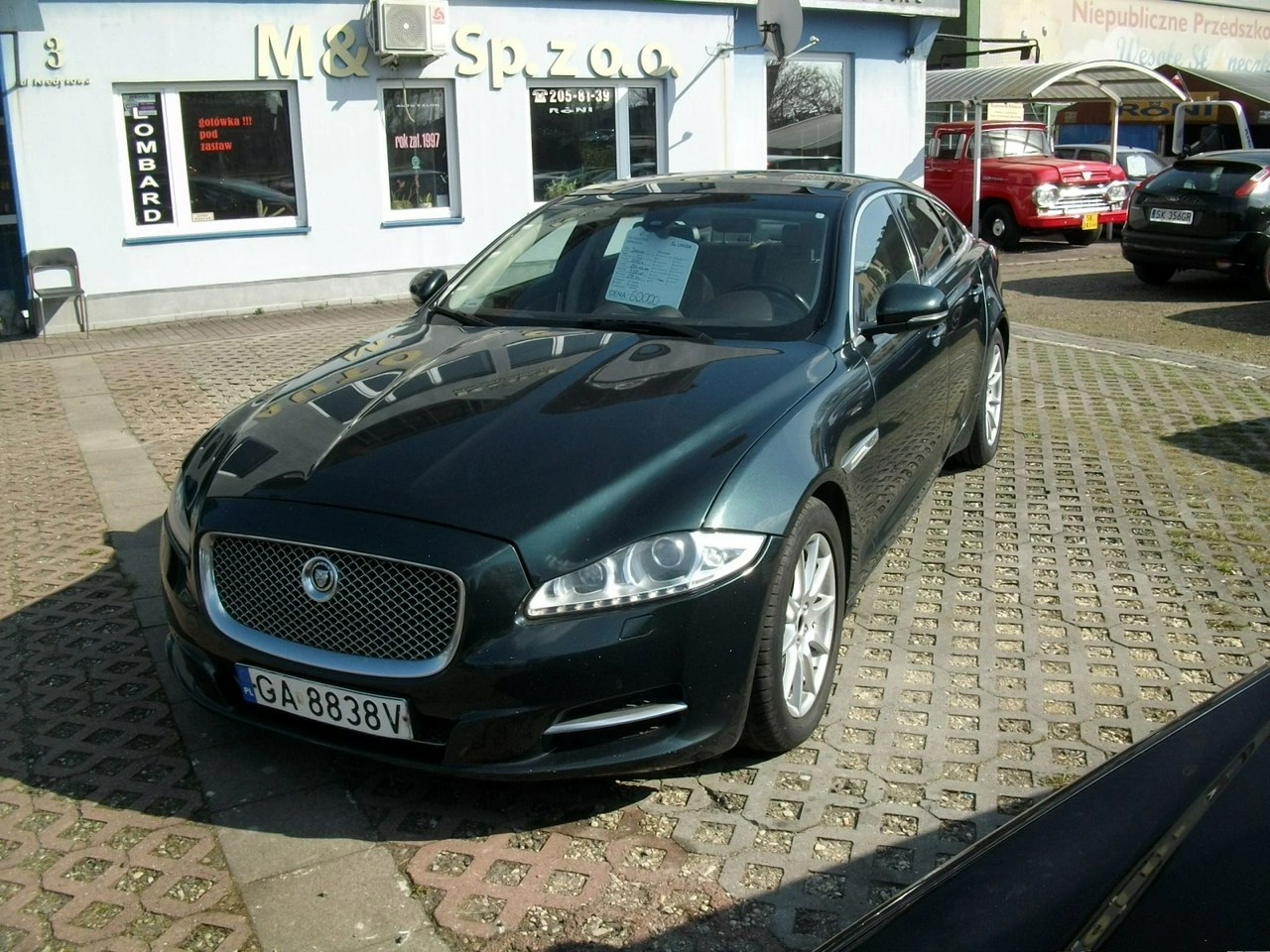 Jaguar XJ - Zdjęcie 1