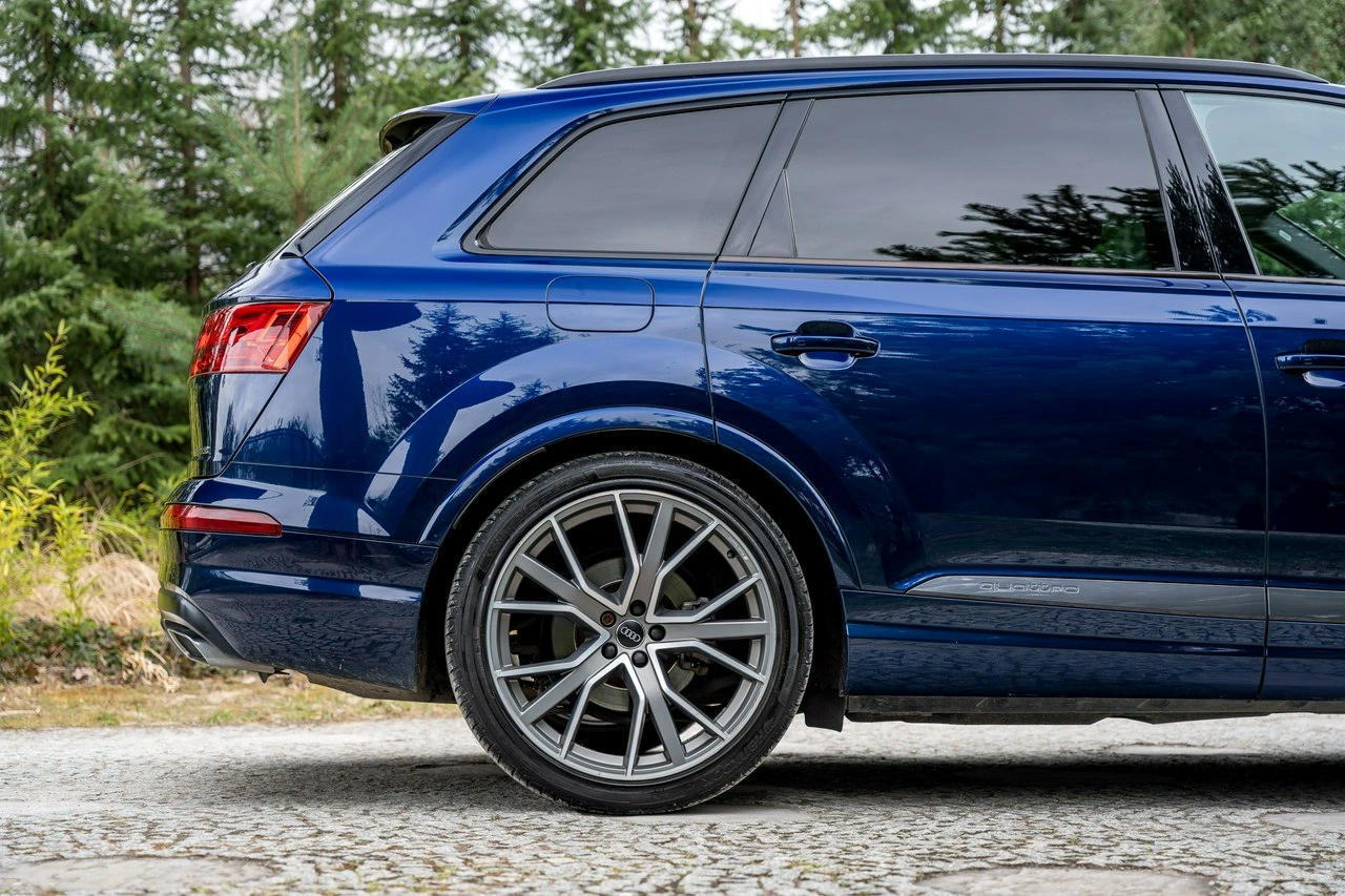 Audi Q7 - Zdjęcie 16