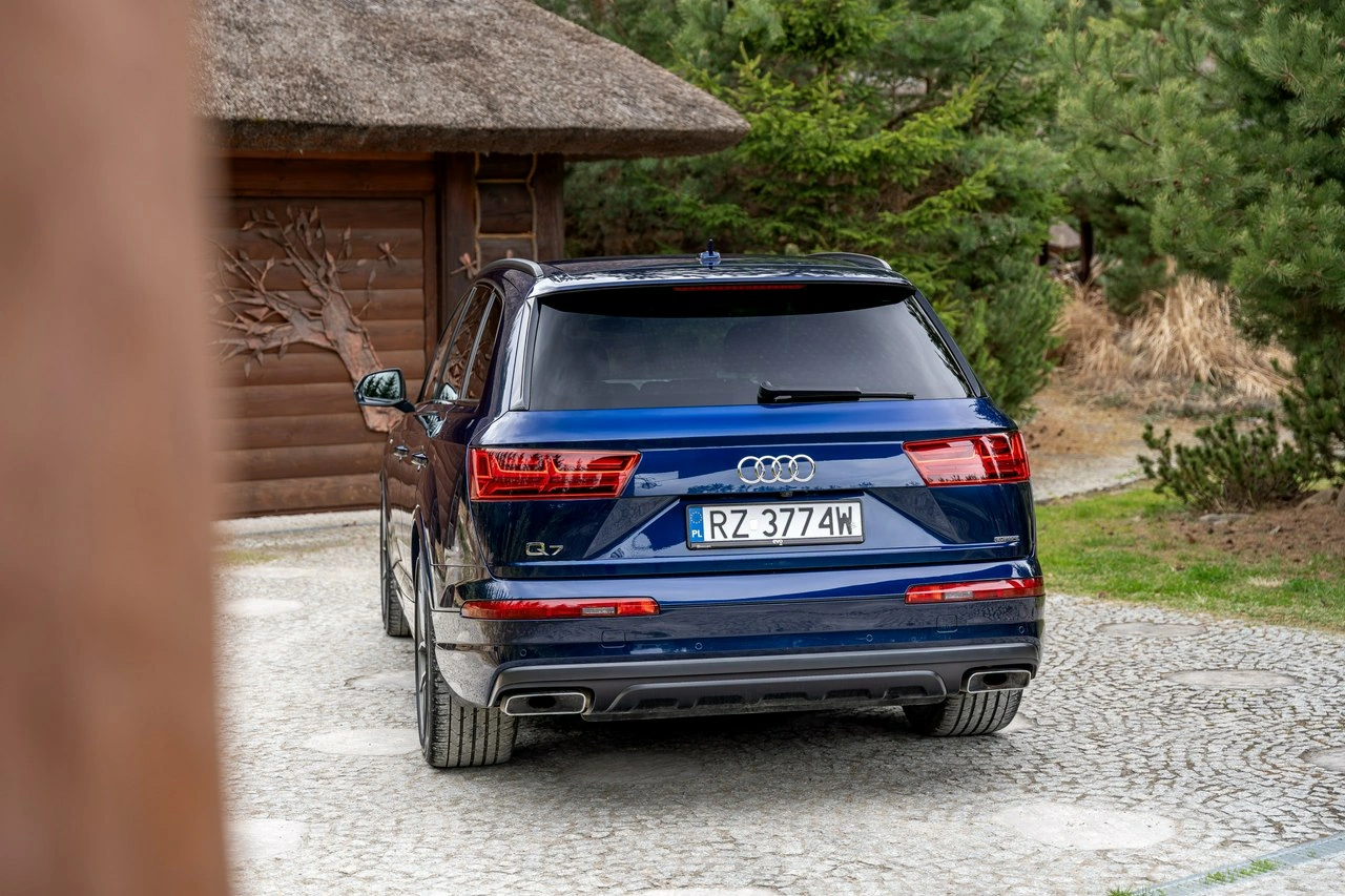 Audi Q7 - Zdjęcie 23