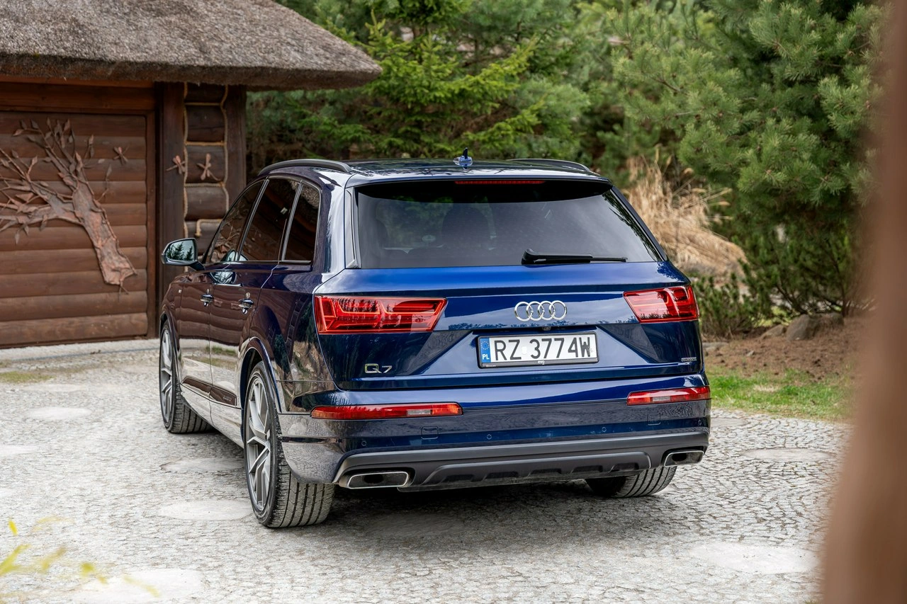 Audi Q7 - Zdjęcie 25