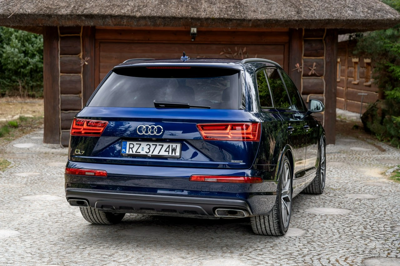 Audi Q7 - Zdjęcie 27