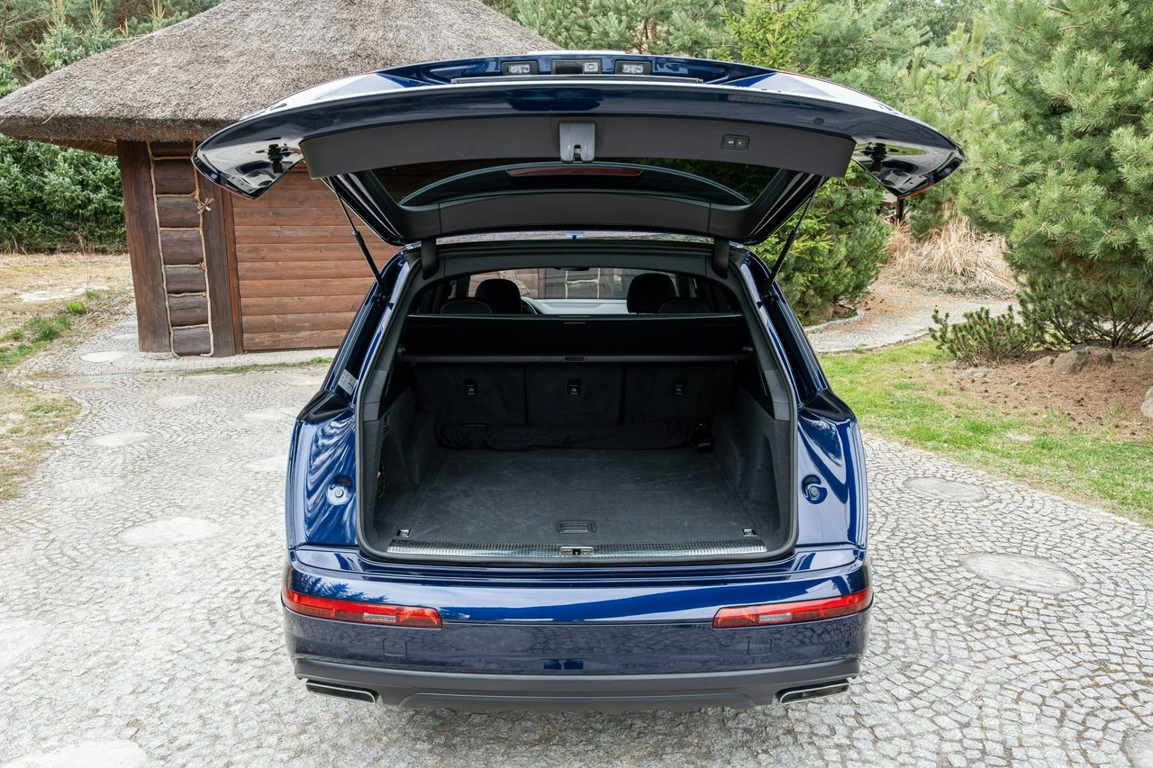 Audi Q7 - Zdjęcie 35