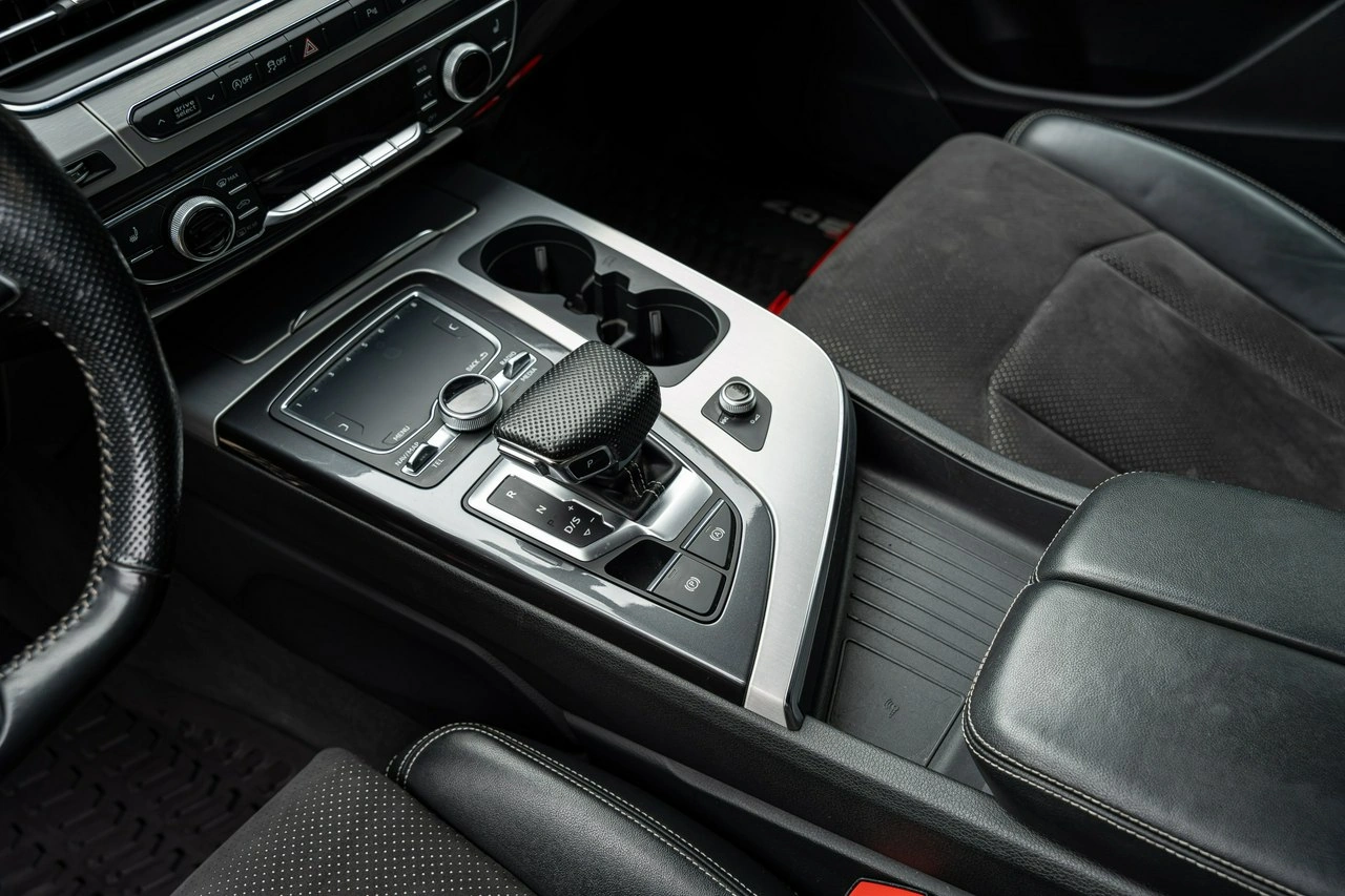Audi Q7 - Zdjęcie 42