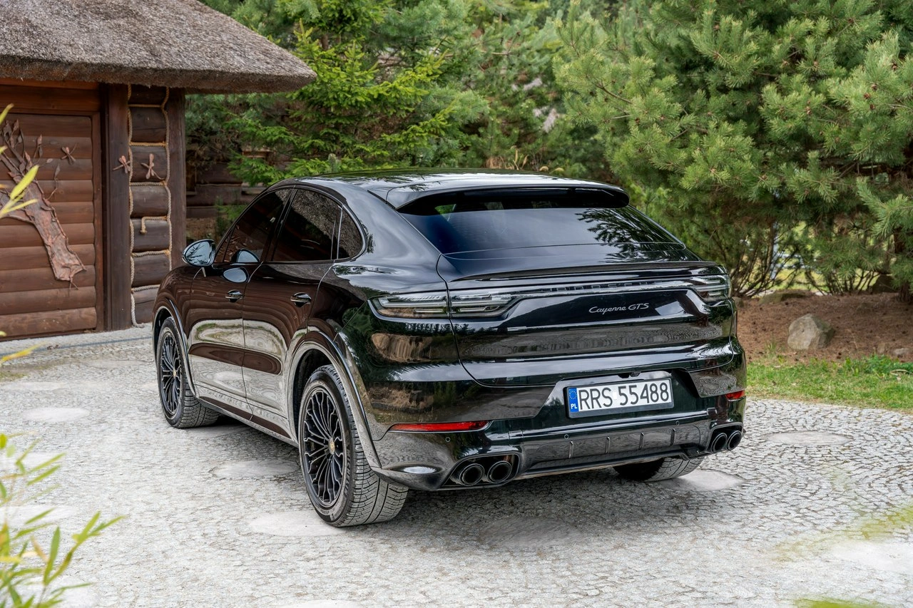 Porsche Cayenne GTS - Zdjęcie 10