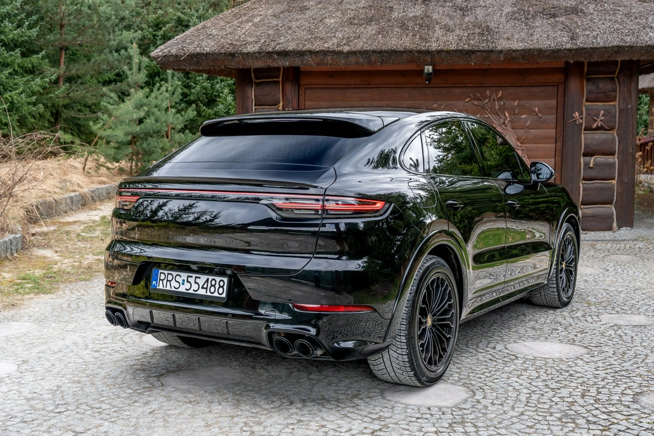 Porsche Cayenne GTS - Zdjęcie 12