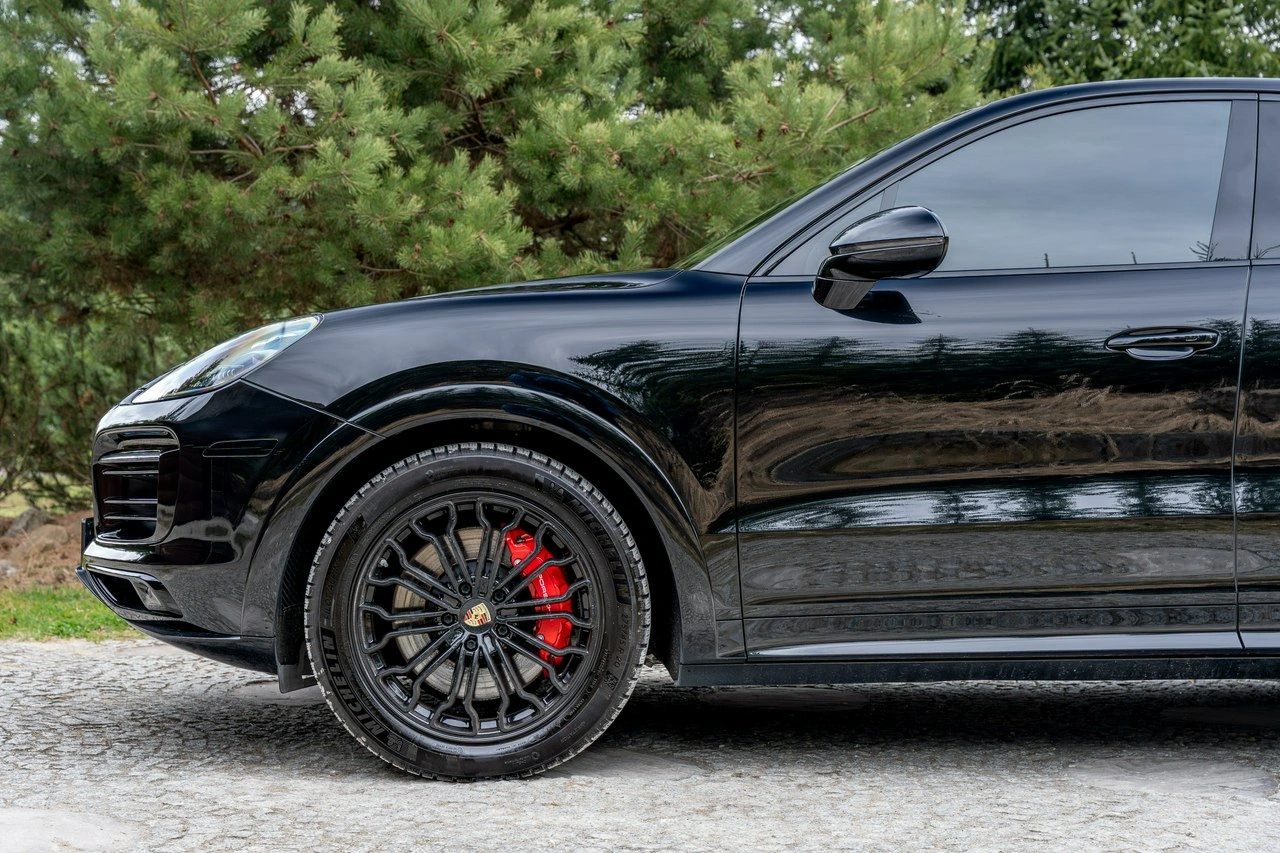 Porsche Cayenne GTS - Zdjęcie 16