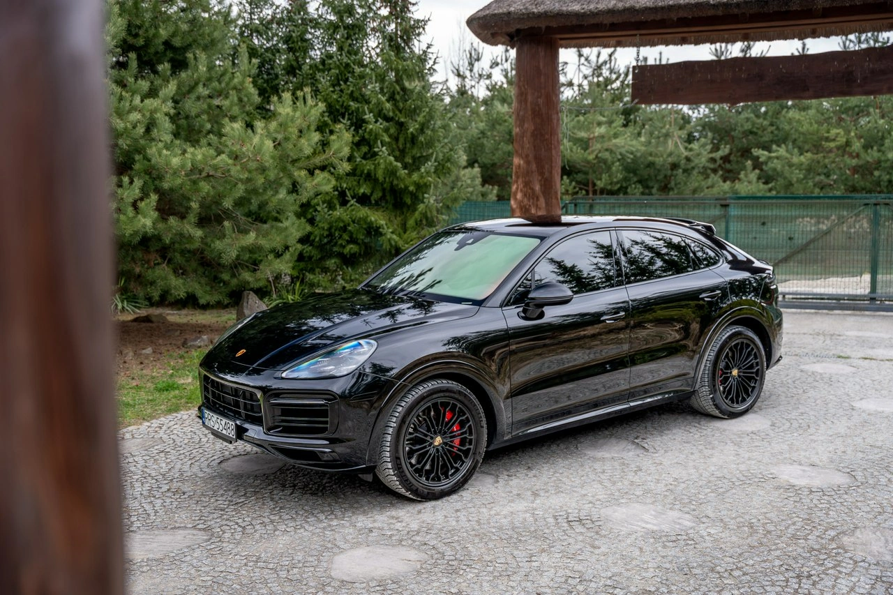Porsche Cayenne GTS - Zdjęcie 2