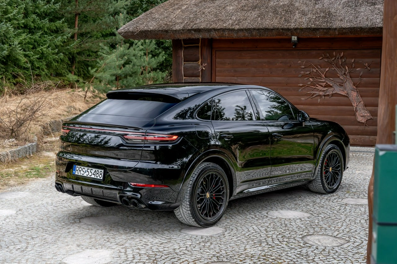 Porsche Cayenne GTS - Zdjęcie 3