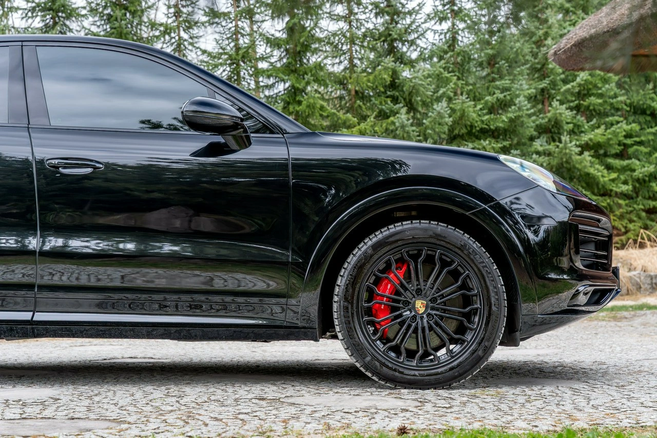 Porsche Cayenne GTS - Zdjęcie 8