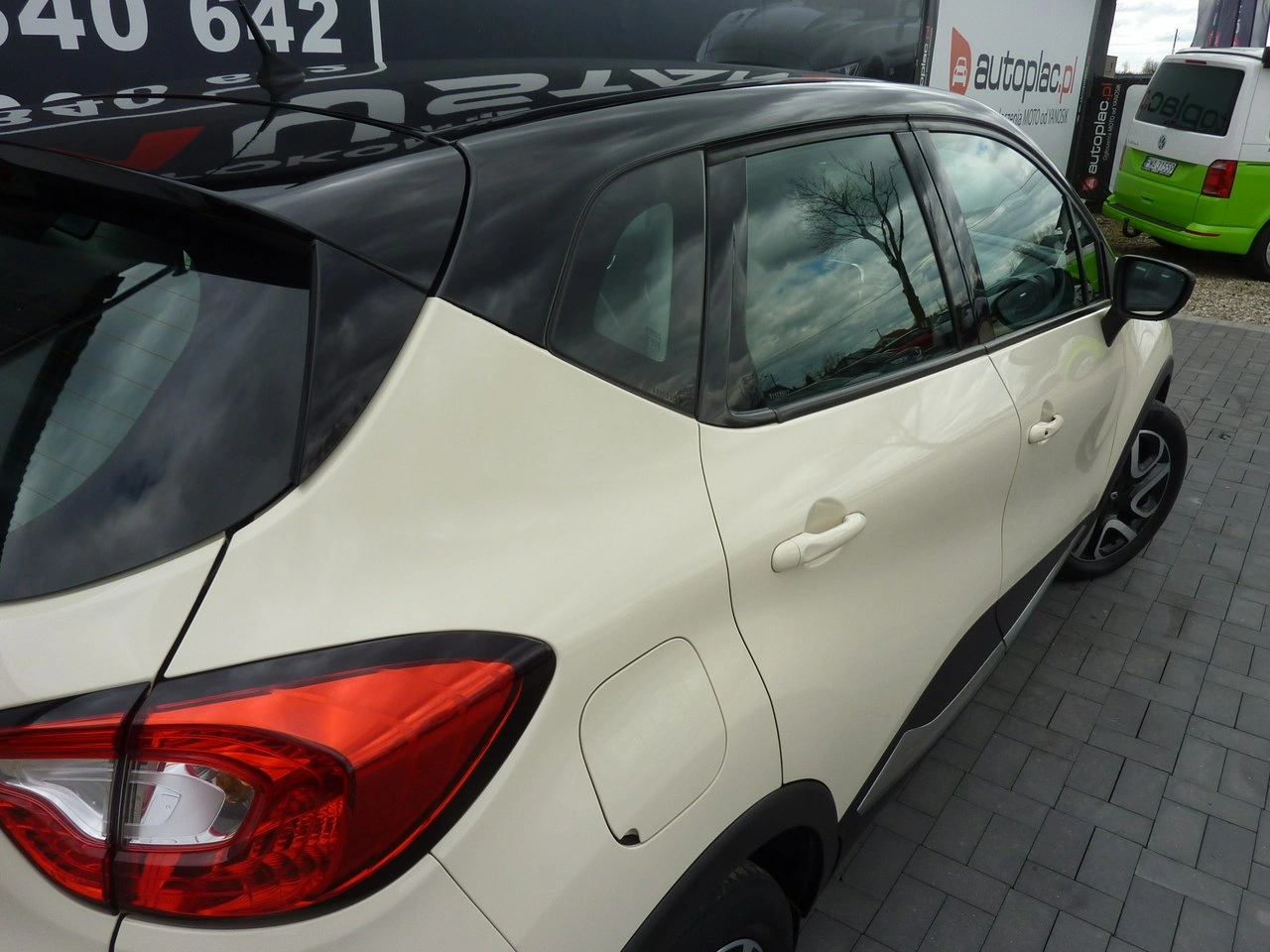 Renault Captur - Zdjęcie 9
