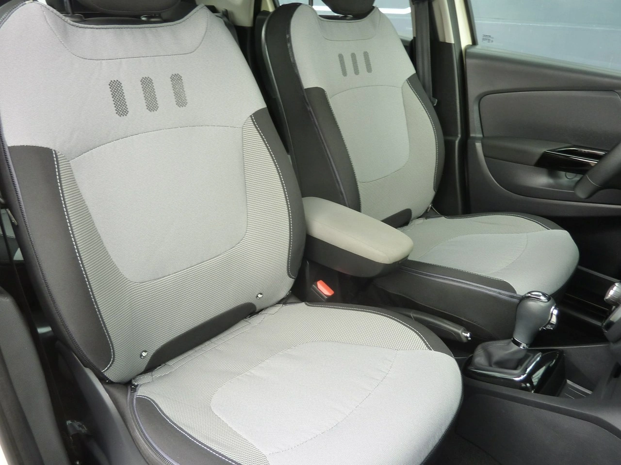 Renault Captur - Zdjęcie 16