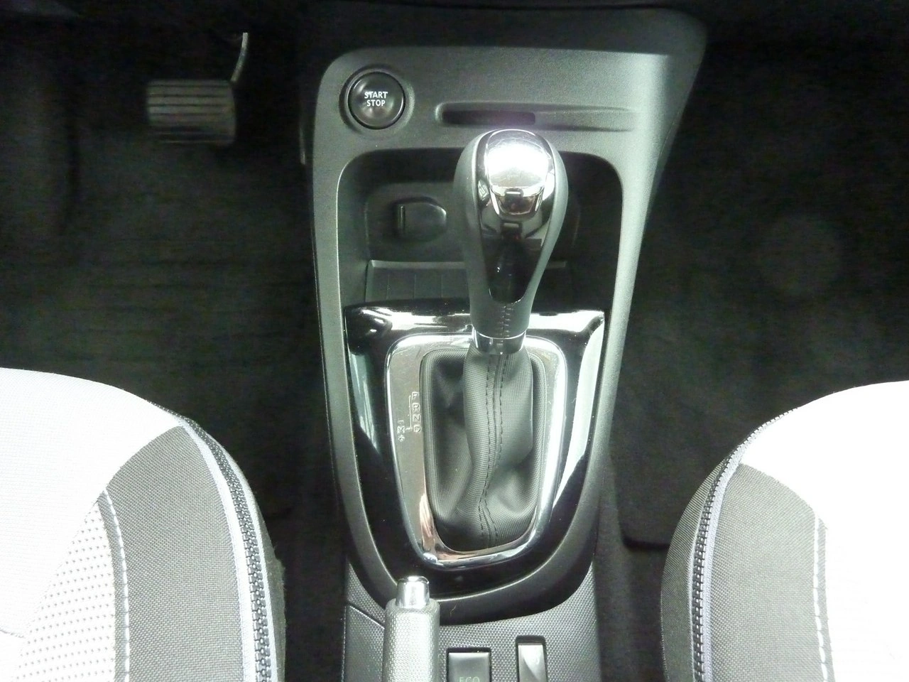 Renault Captur - Zdjęcie 33