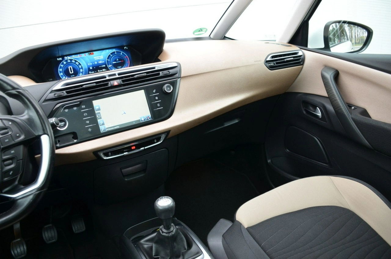 Citroën C4 Grand Picasso - Zdjęcie 28