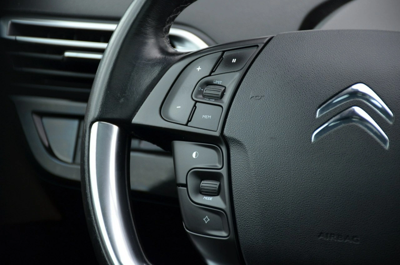 Citroën C4 Grand Picasso - Zdjęcie 33