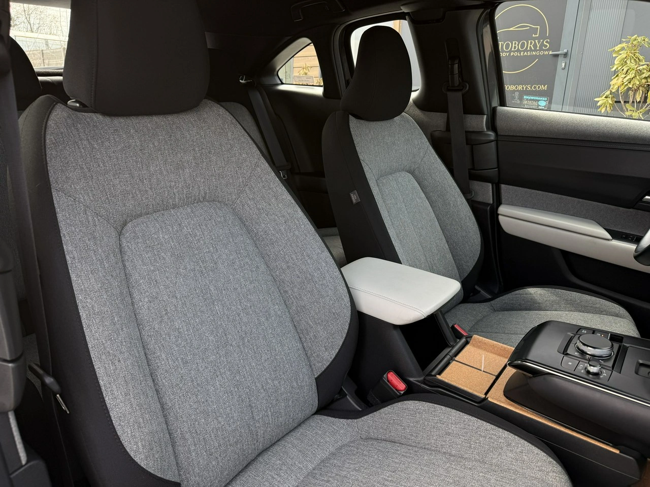 Mazda MX-30 - Zdjęcie 12