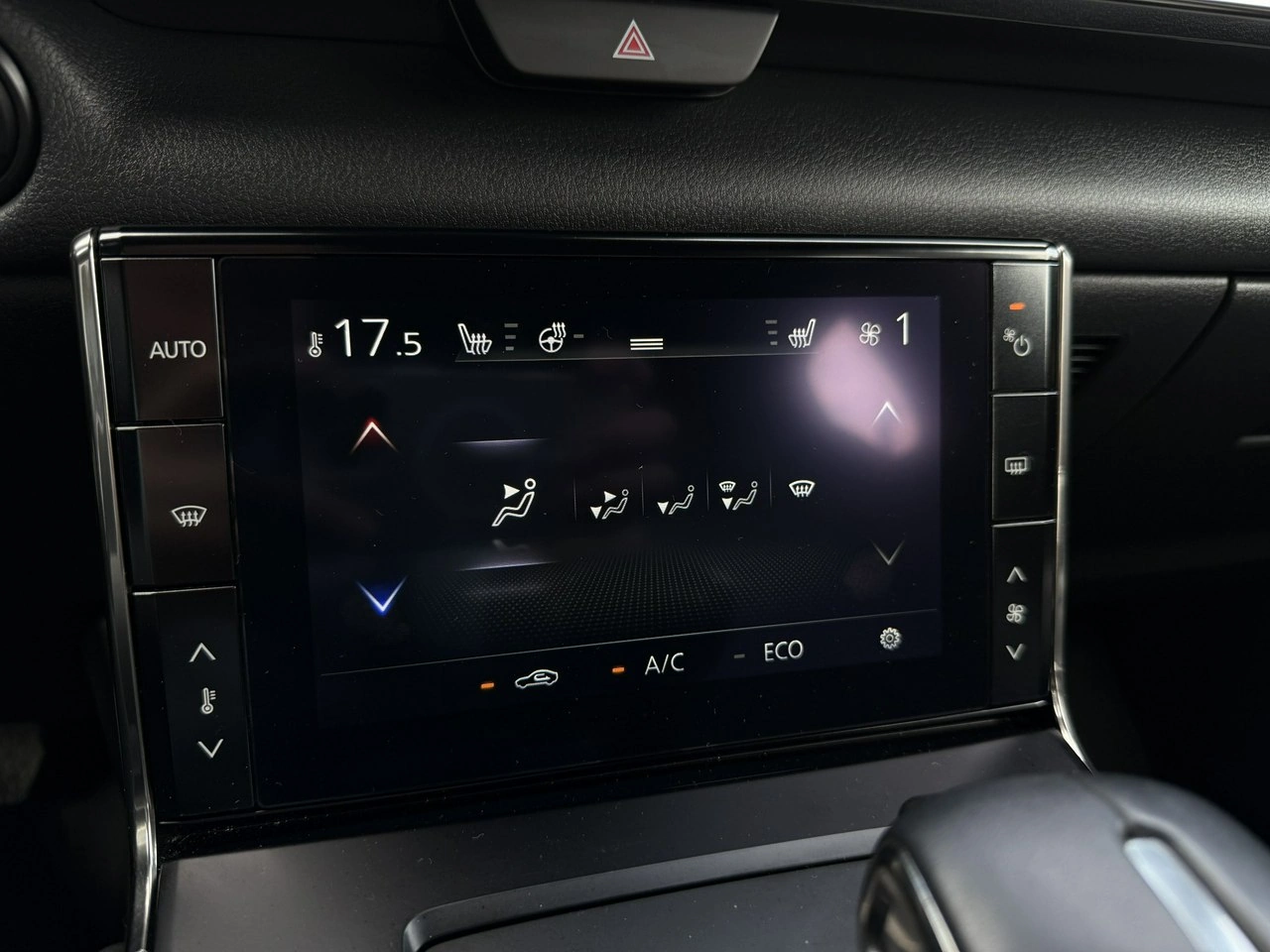 Mazda MX-30 - Zdjęcie 27